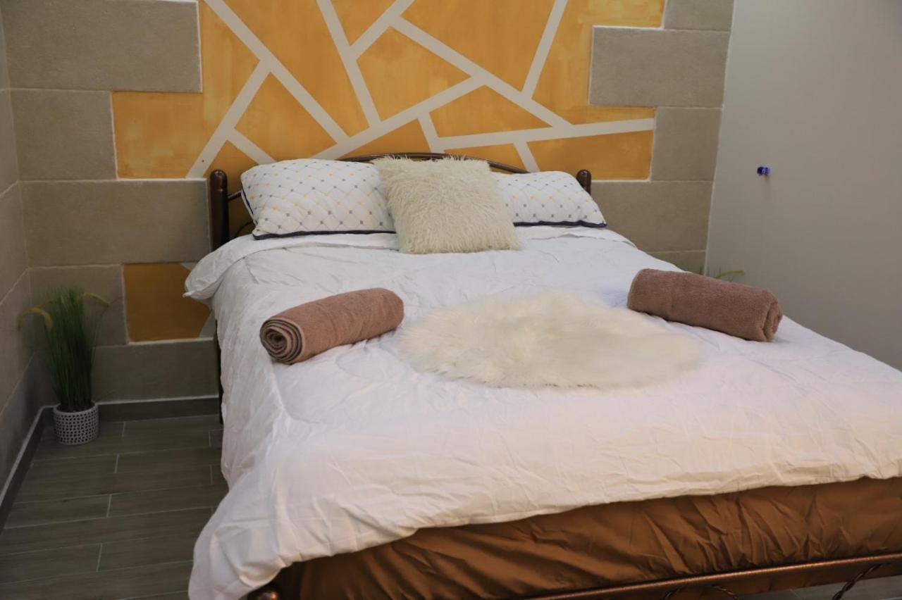 Marina Room อักโก ภายนอก รูปภาพ